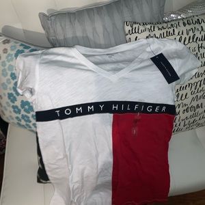 NWT Tommy Hilfiger Top